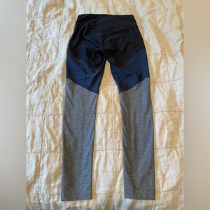 Classic Outdoor Voices leggings (small)